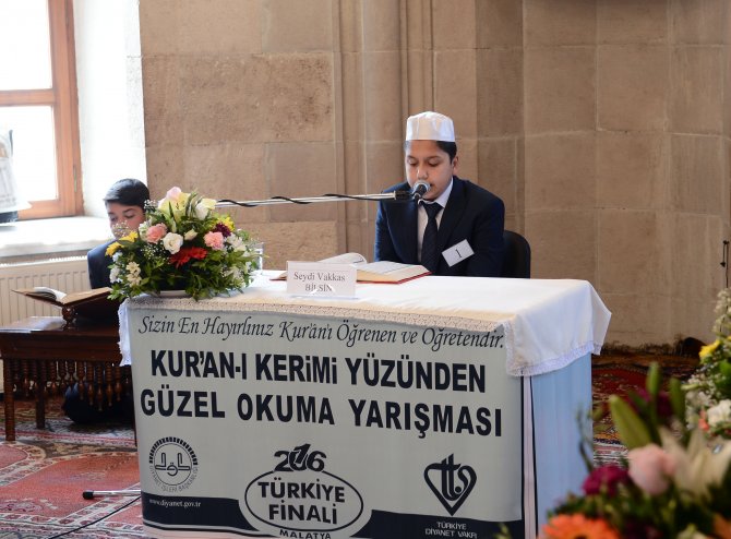 "Kur'an-ı Kerim'i Yüzünden Güzel Okuma Yarışması"