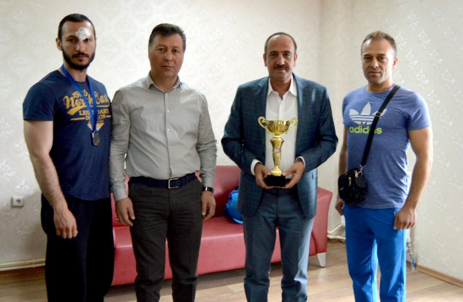 Gölbaşı Belediyesi'nin Wushu takımı 4 altın madalya kazandı