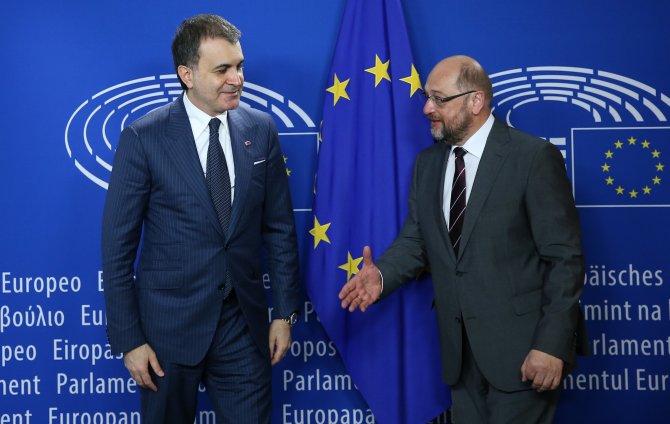 AB Bakanı Çelik, Brüksel'de