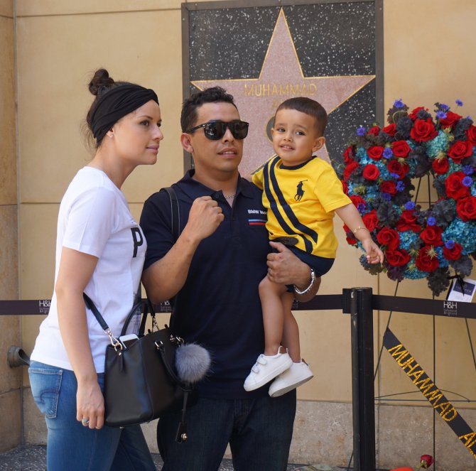 Muhammed Ali, Hollywood Şöhretler Kaldırımı’nda anıldı