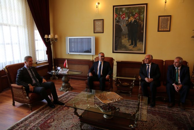 Başkan Aydın'dan Vali Gül'e hayırlı olsun ziyareti