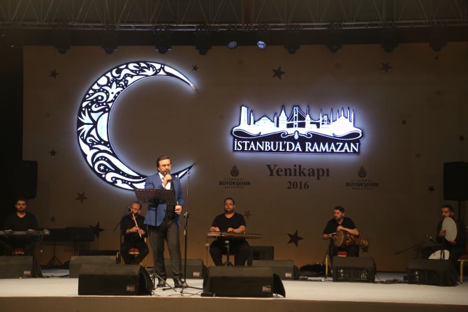 Yenikapı sahilinde Mustafa Demirci konseri