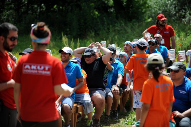 AKUT'tan Babalar Günü'ne özel kamp