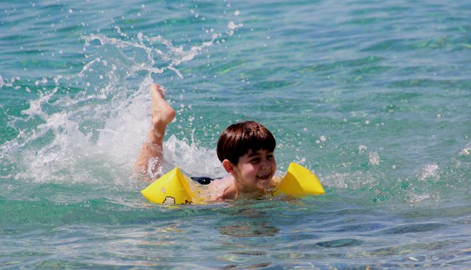 Antalya'da sıcak hava