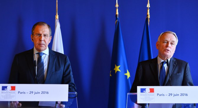 Ayrault-Lavrov görüşmesi