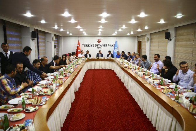 Türkiye Diyanet Vakfı'ndan basın mensuplarına iftar