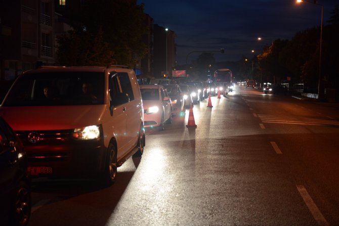 Çanakkale iskelelerinde araç yoğunluğu
