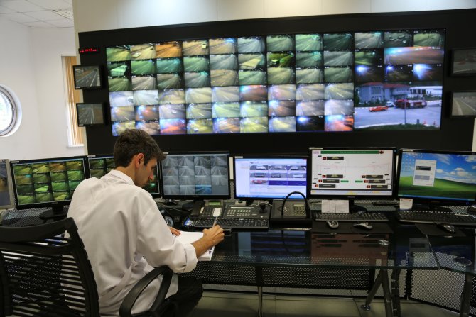 TEM Otoyolu'nda bayram trafiği 87 kamerayla izlenecek