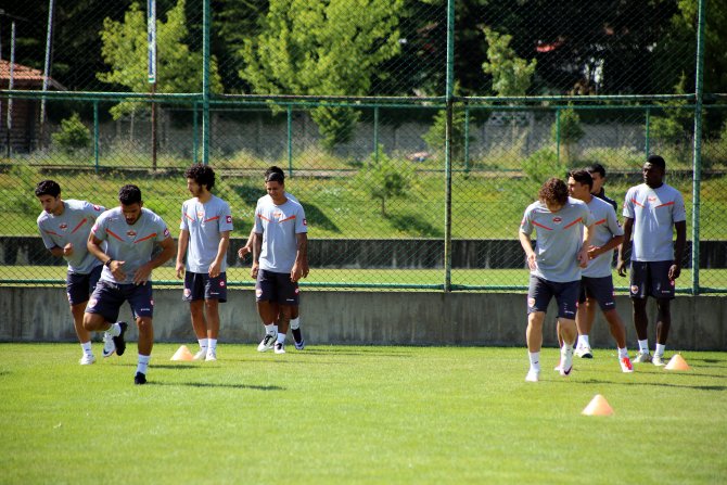 Adanaspor Bolu'da topbaşı yaptı