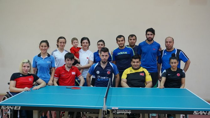 Paralimpik masa tenisçiler Rio'ya hazırlanıyor