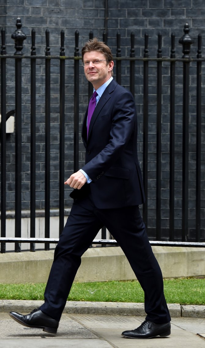 İngiltere'de yeni kabine açıklandı