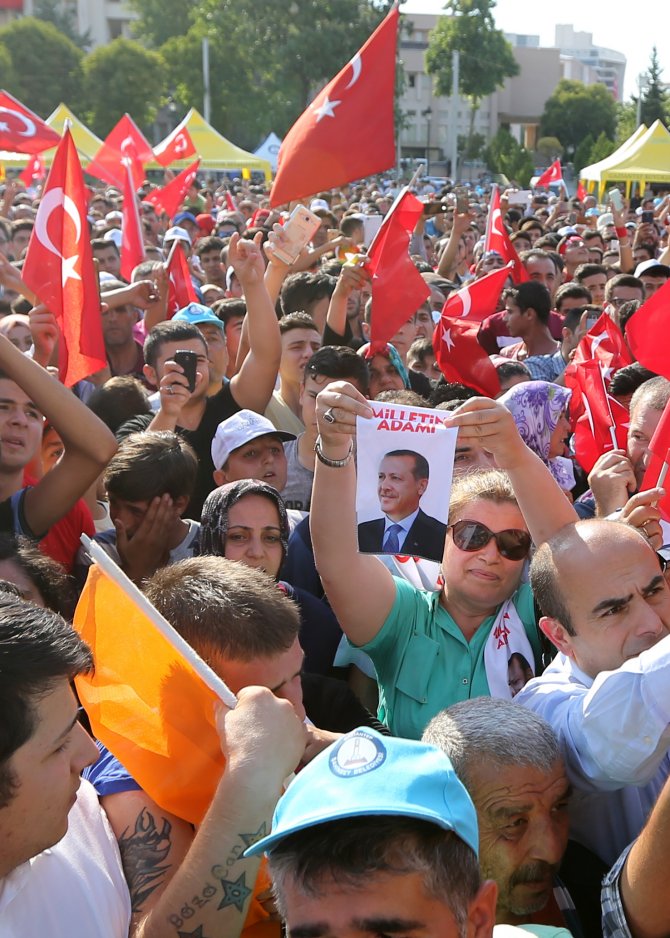 FETÖ'nün darbe girişimine tepkiler
