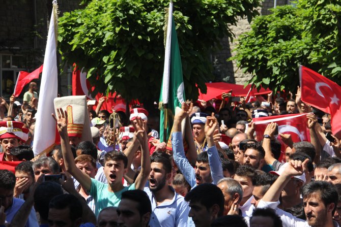 FETÖ'nün darbe girişimine tepkiler