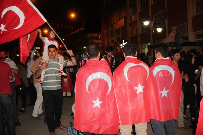 FETÖ'nün darbe girişimine tepkiler