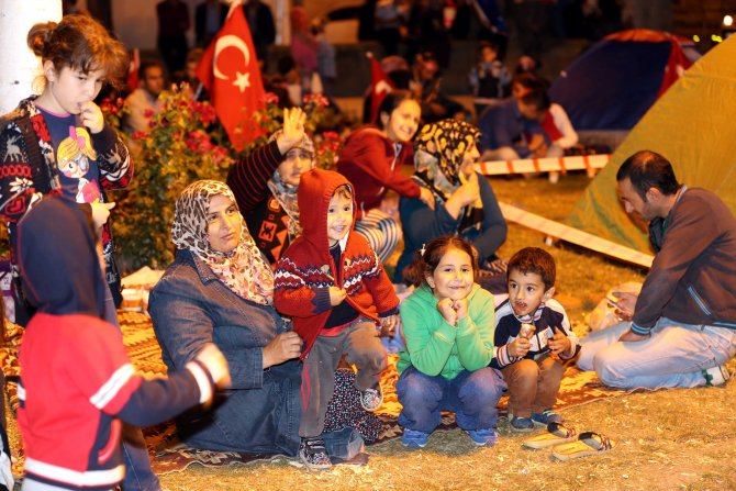FETÖ'nün darbe girişimine tepkiler
