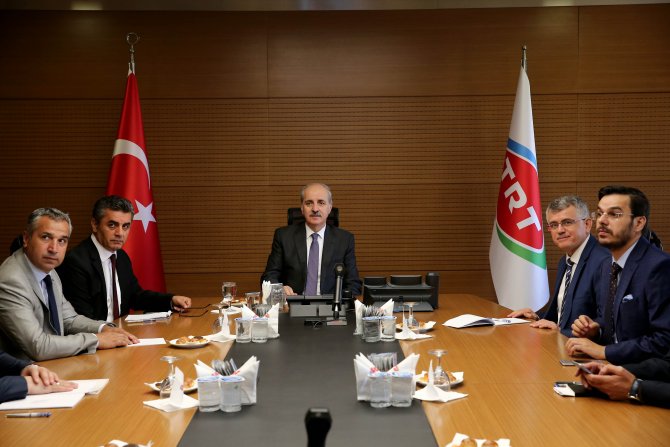 Kurtulmuş, TRT yöneticileriyle bir araya geldi