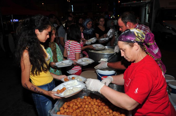 FETÖ'nün darbe girişimine tepkiler