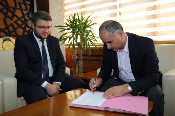 Sivas'ta cenazeler şehir dışına uçakla taşınabilecek