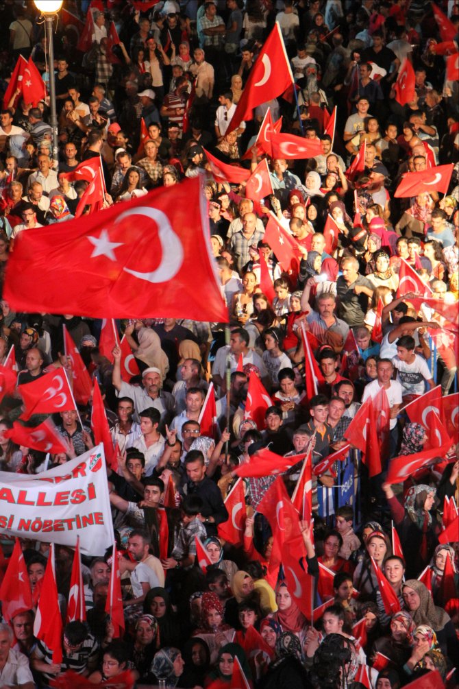 FETÖ'nün darbe girişimine tepkiler