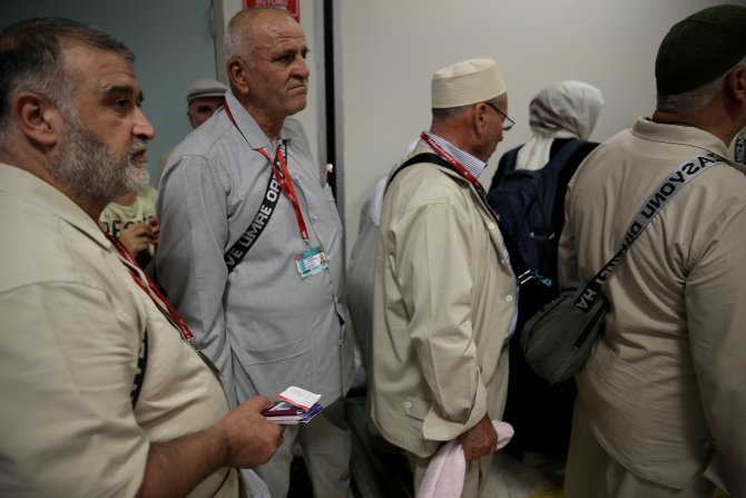 Gaziantep'te ilk hac kafilesine uğurlama