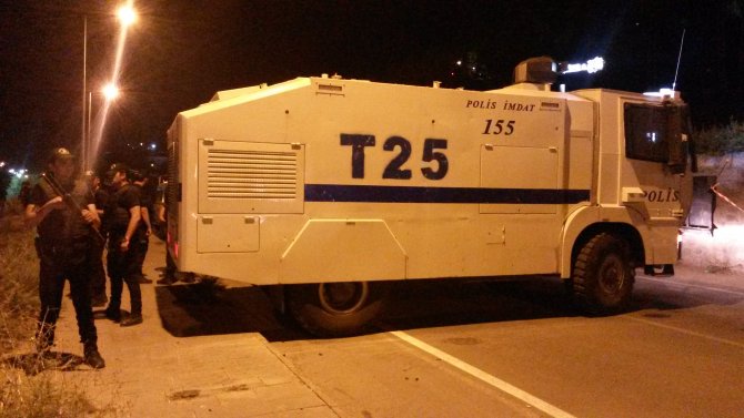 GÜNCELLEME-2 Diyarbakır'da terör saldırısı