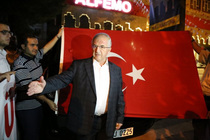 FETÖ'nün darbe girişimine tepkiler