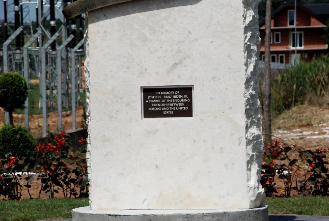 ABD Başkan Yardımcısı Biden Kosova'da