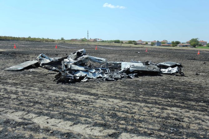 Tekirdağ’da eğitim uçağının düşmesi