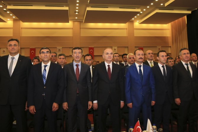 Bakan Özlü'den Ar-Ge çağrısı