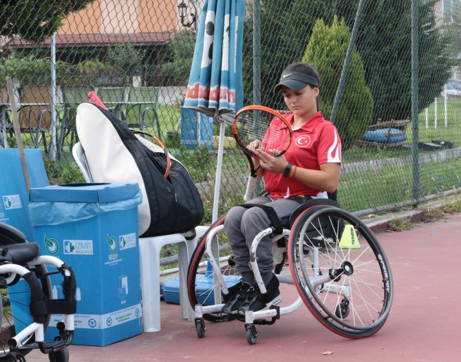 Kortların engelli yıldızı Rio'da kürsüyü hedefliyor