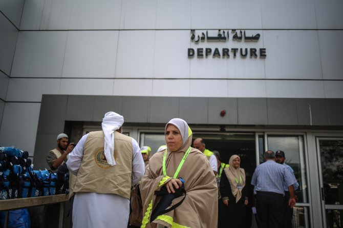 Gazze'den ilk hacı kafilesi yola çıktı