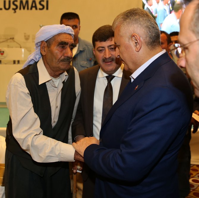 Başbakan Yıldırım, Diyarbakır'da kanaat önderleriyle buluştu