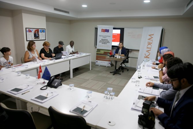 "Kadınlar Göç Yolunda Projesi" değerlendirme çalıştayı