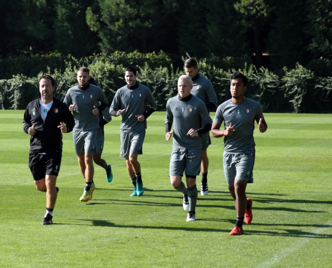 Feyenoord, Fenerbahçe Can Bartu Tesisleri'nde çalıştı