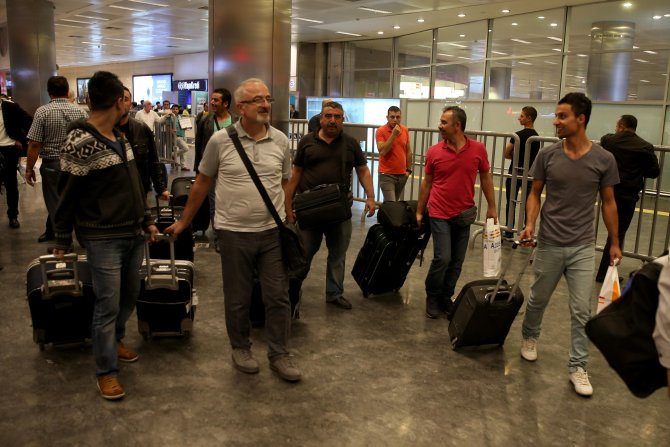 Etiyopyalı muhalif göstericilerin Türk firmalarına saldırması