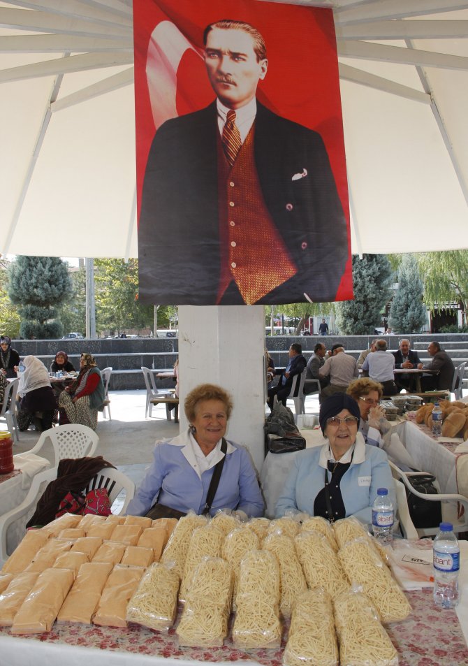 Kermes geliriyle iki inek alınacak