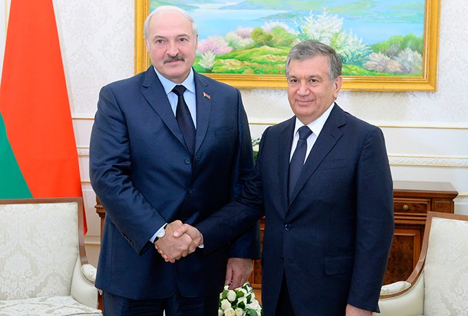 Belarus Cumhurbaşkanı Lukaşenko, Özbekistan'da
