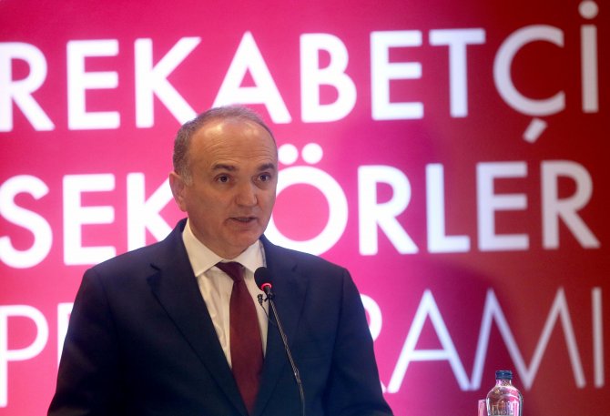 Bakan Özlü, sanayicilerle bir araya geldi