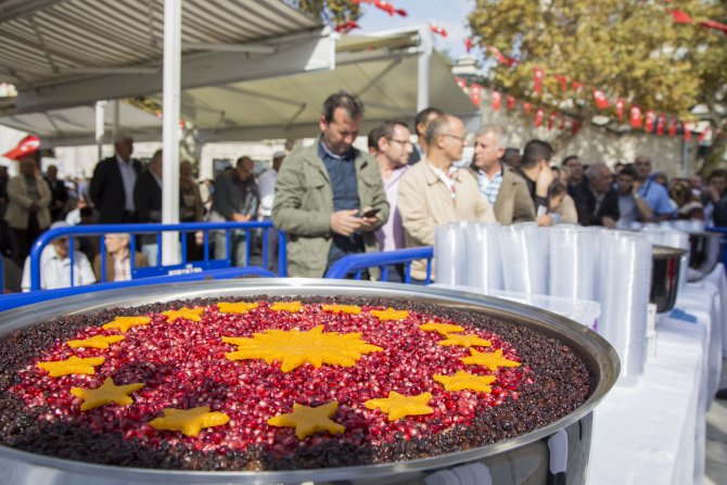 Cumhurbaşkanlığından aşure ikramı