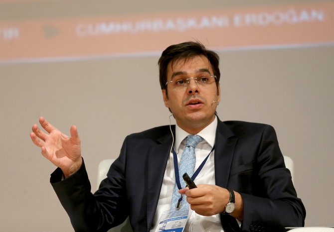 "Davos İletişim Forumu"