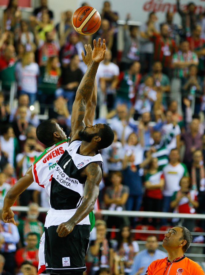 Ufuk Sarıca, ilk yenilgisini İzmir'de aldı