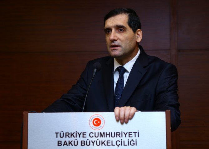 Büyük Önder Atatürk Bakü'de anıldı