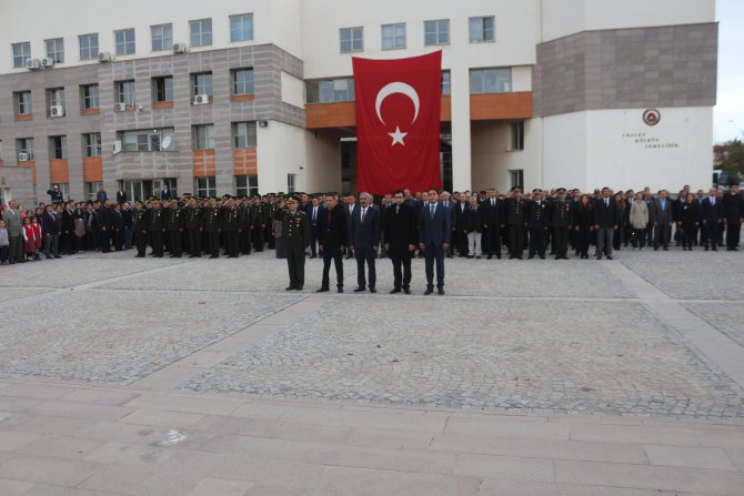 Büyük Önder Atatürk’ü anıyoruz