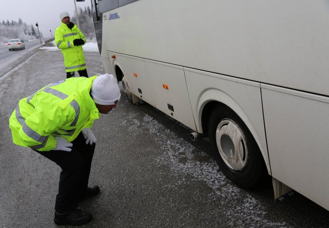 Bolu Dağı'nda kış lastiği denetimi