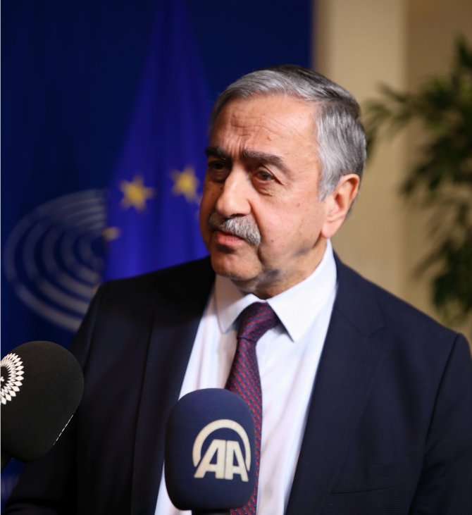 "Ocak ayı Kıbrıs'ın geleceği için hayatidir"