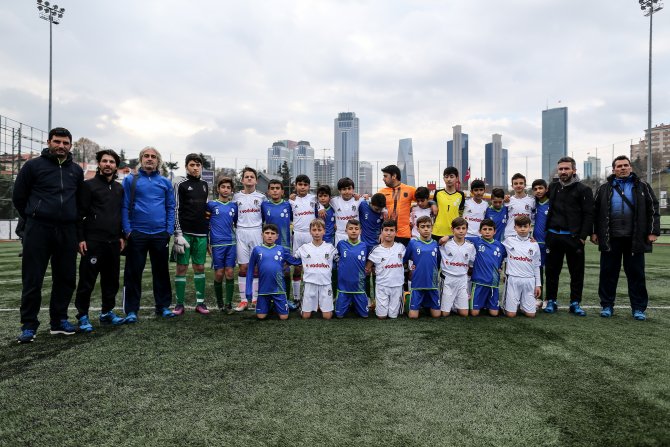 Futbol sayesinde birleştiler