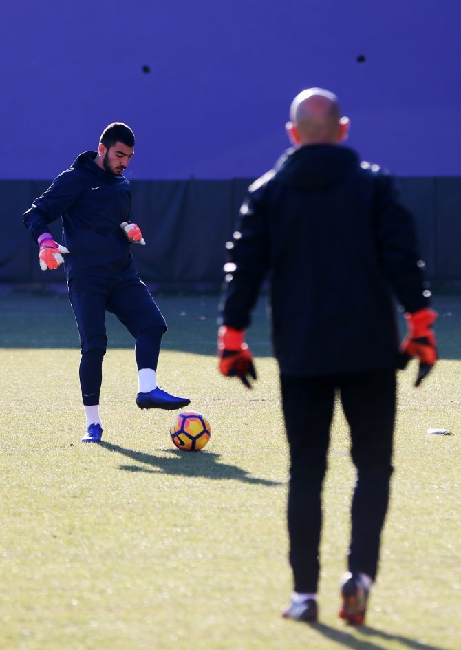 Osmanlıspor'da gözler Süper Lig'e çevrildi