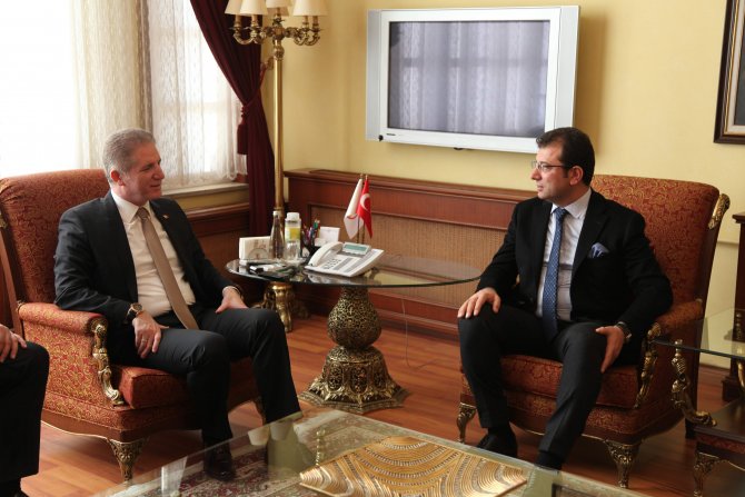 Beylikdüzü Belediyesinden Vali Gül’e ziyaret