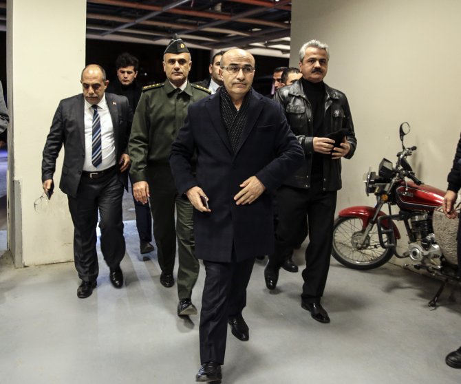 GÜNCELLEME - Adana'da cezaevinde yangın