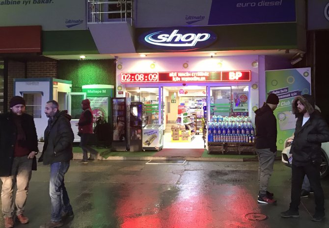 Maltepe'de akaryakıt istasyonu çalışanı rehin alındı